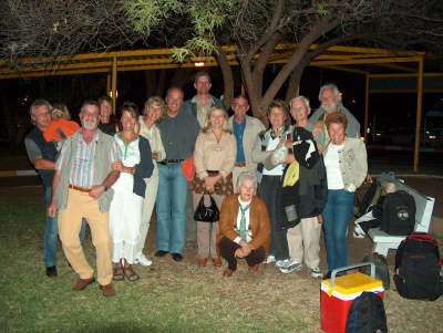  wir stehen eng zusammen ...